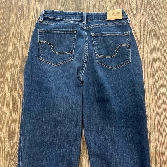 Levi Strauss Signature Mid-Rise Straight Jeans Denim Dark Wash Blue Size 26 - Picture 9 of 9